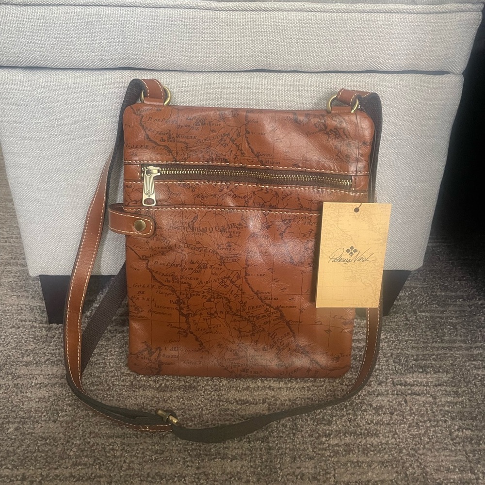 NEW! Patricia Nash PRIZZI Leather Crossbody in Signature MAP PRINT